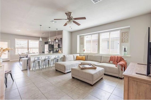 106 Alford ST, San Marcos, TX 78666