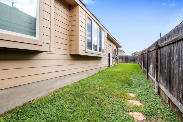 106 Alford ST, San Marcos, TX 78666