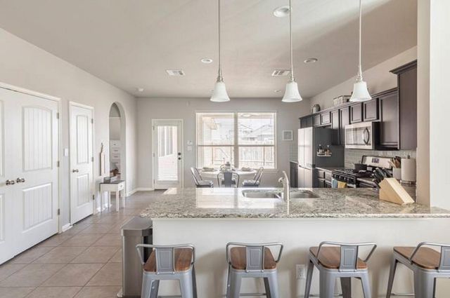 106 Alford ST, San Marcos, TX 78666