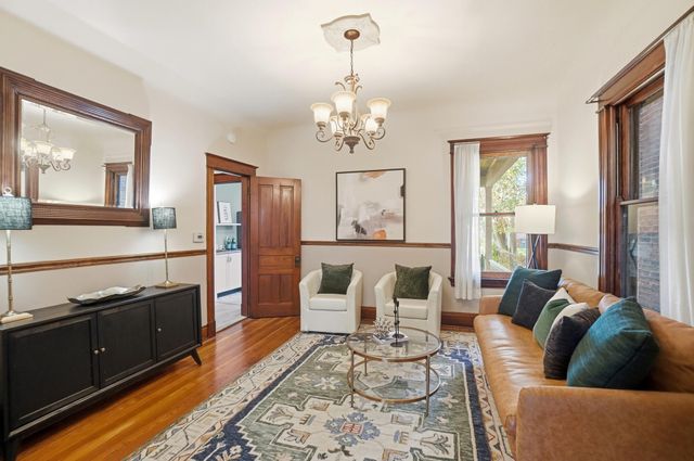 16 E 18th Street, Covington, KY 41011