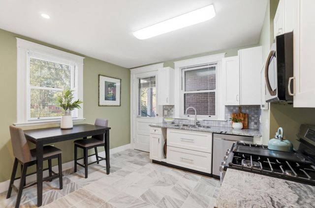 16 E 18th Street, Covington, KY 41011