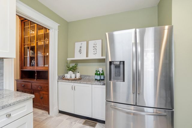 16 E 18th Street, Covington, KY 41011