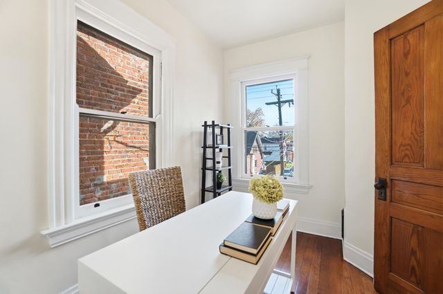 16 E 18th Street, Covington, KY 41011