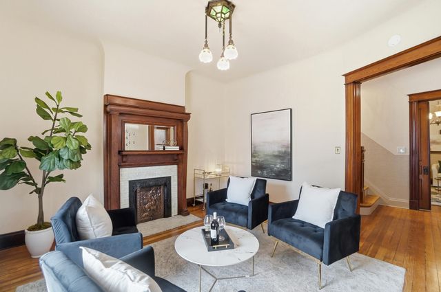 16 E 18th Street, Covington, KY 41011