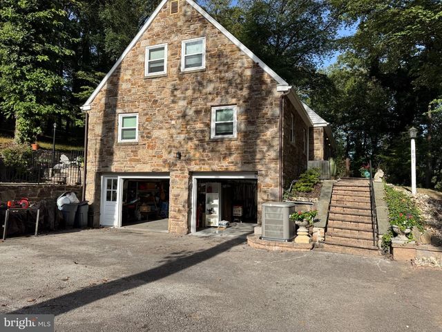 861 S GULPH RD, King Of Prussia, PA 19406