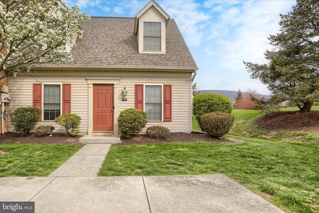 200 N TIMBER CT, Harrisburg, PA 17110