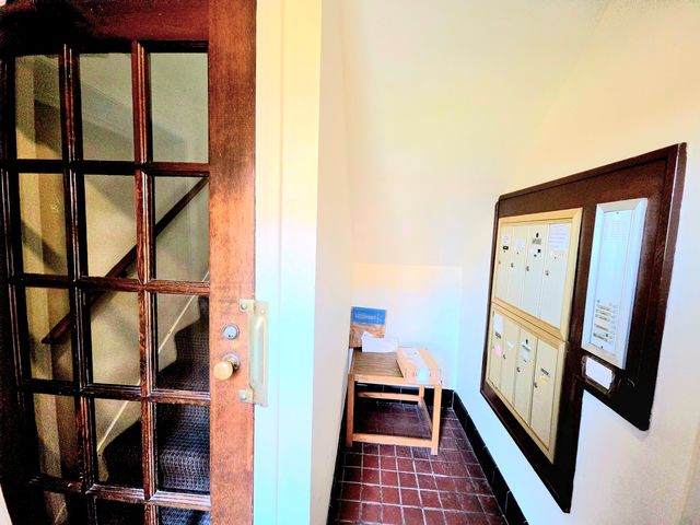 1100 N Harlem Avenue 1, River Forest, IL 60305