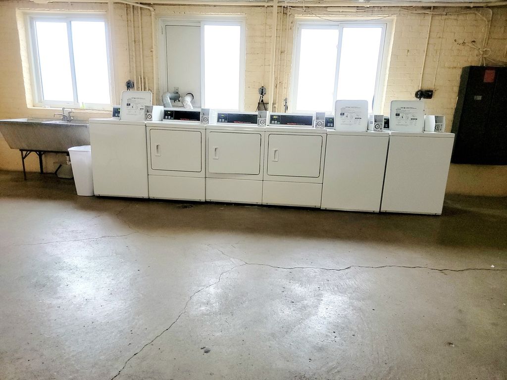 Image 13 of property listing at 1100 N Harlem Avenue 1, River Forest, IL 60305