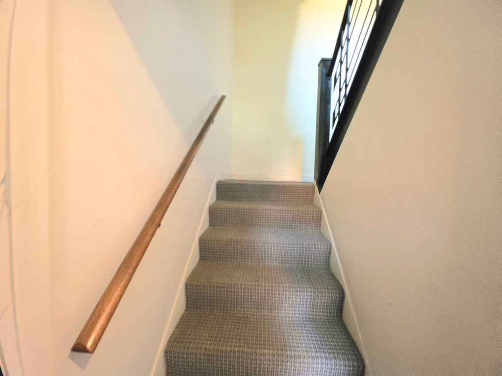 Image 16 of property listing at 1100 N Harlem Avenue 1, River Forest, IL 60305