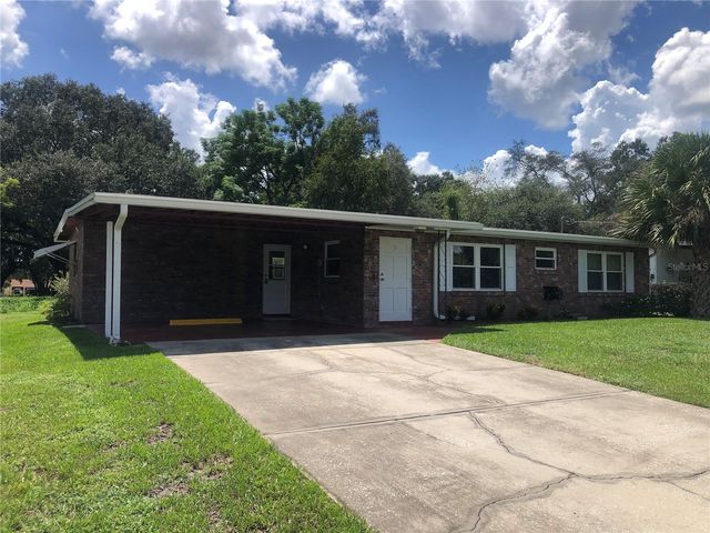 8 MOONLIGHT LANE, Winter Haven, FL 33884