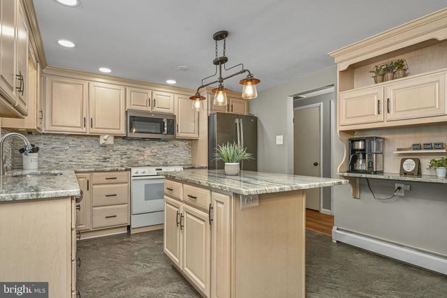 1534 S KEIM ST, Pottstown, PA 19465