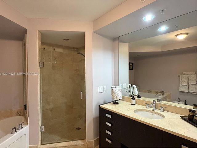 18201 Collins Ave 1908, Sunny Isles Beach, FL 33160