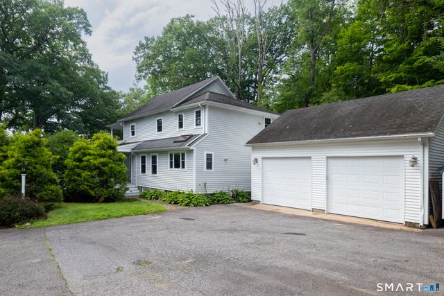 119 West Wakefield Boulevard, Winchester, CT 06098