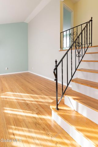 13 Dover Drive, Colonie, NY 12110