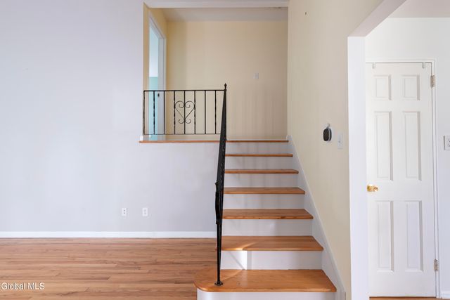 13 Dover Drive, Colonie, NY 12110