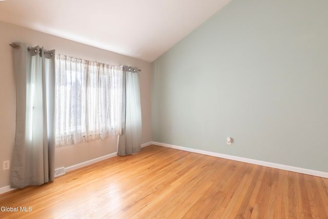 13 Dover Drive, Colonie, NY 12110