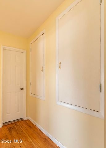 13 Dover Drive, Colonie, NY 12110