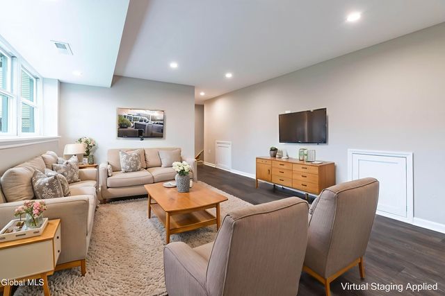 13 Dover Drive, Colonie, NY 12110