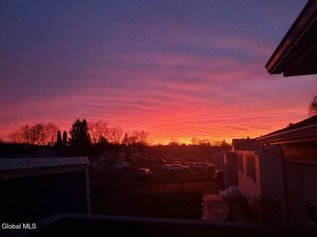 13 Dover Drive, Colonie, NY 12110