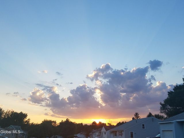 13 Dover Drive, Colonie, NY 12110