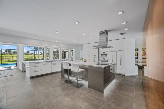 509 Greenway Drive, North Palm Beach, FL 33408