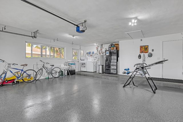 509 Greenway Drive, North Palm Beach, FL 33408