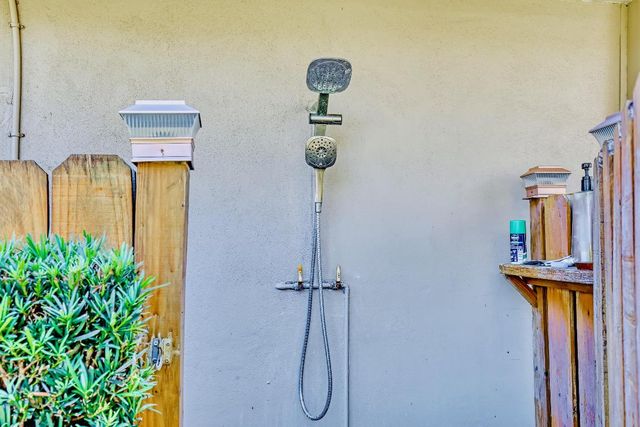 509 Greenway Drive, North Palm Beach, FL 33408