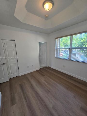 1575 NE 33rd Ave 104-9, Homestead, FL 33033