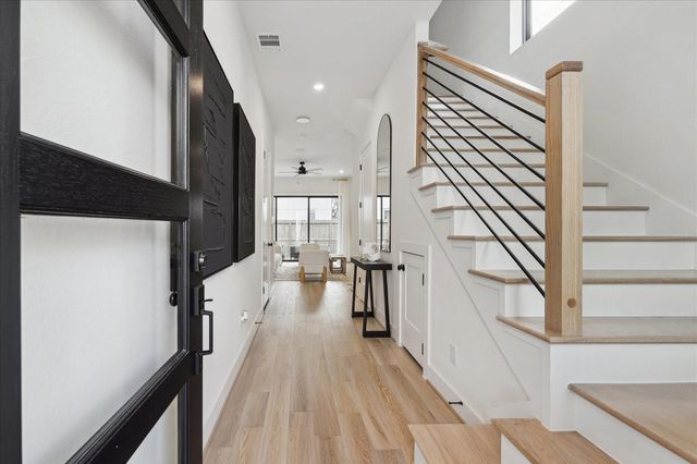 1422 Caywood Lane D, Houston, TX 77055