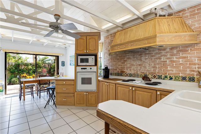 635 Live Oak Road, Vero Beach, FL 32963