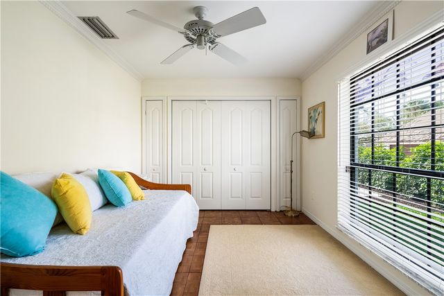 635 Live Oak Road, Vero Beach, FL 32963