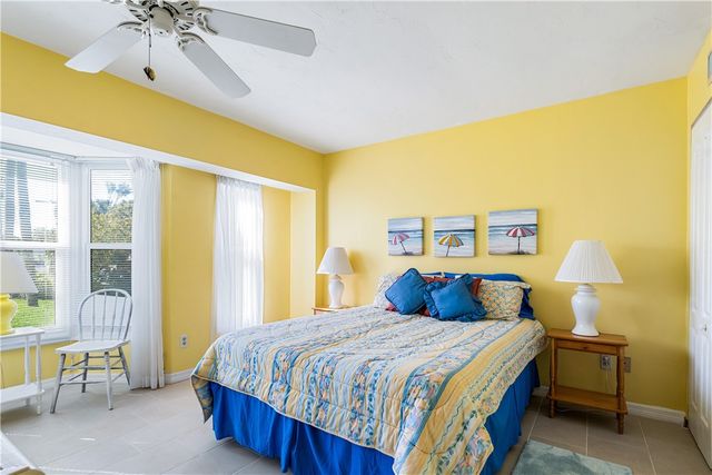 635 Live Oak Road, Vero Beach, FL 32963