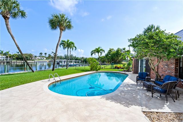 635 Live Oak Road, Vero Beach, FL 32963