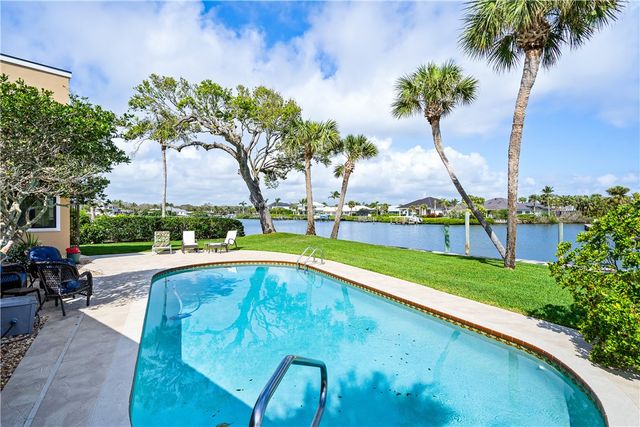 635 Live Oak Road, Vero Beach, FL 32963