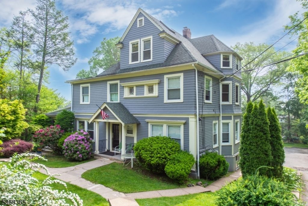 1283 Valley Rd 7, Clifton City, NJ 07043
