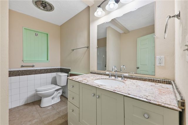 118 Driftwood Dr, Portland, TX 78374