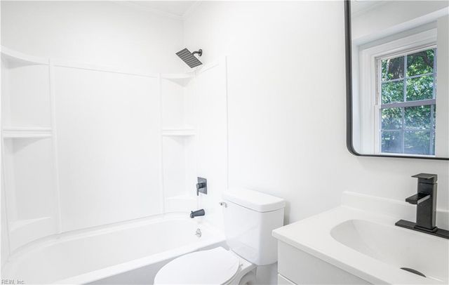 26 Claiborne PL, Newport News, VA 23606