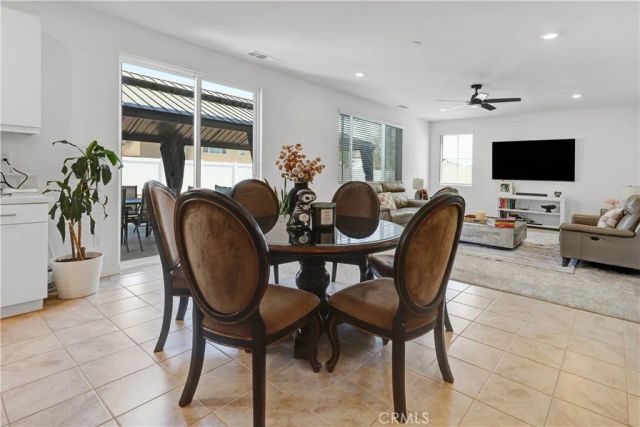 2607 Comber Ridge, Rialto, CA 92377