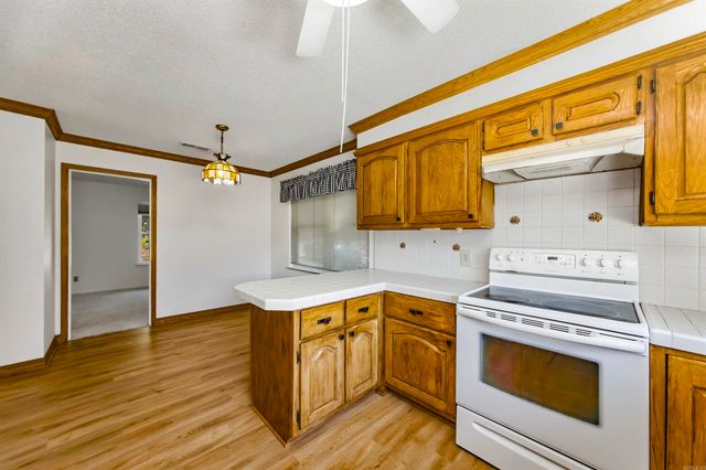47 Flintwood, Little Rock, AR 72227