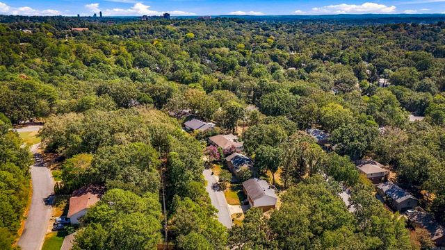 47 Flintwood, Little Rock, AR 72227
