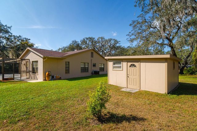 10206 LAKEVIEW DRIVE, New Port Richey, FL 34654