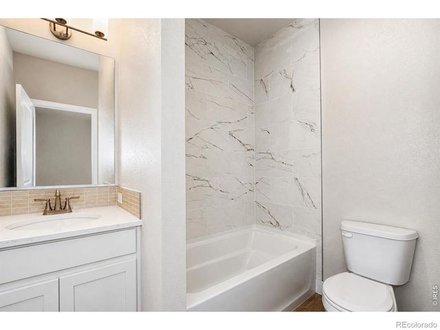 2894 Donatello Street, Loveland, CO 80538