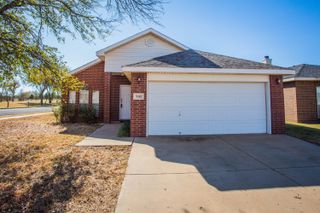 501 N Iola Avenue, Lubbock, TX 79416