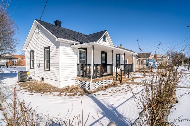 513 N BATH AVE, Waynesboro, VA 22980