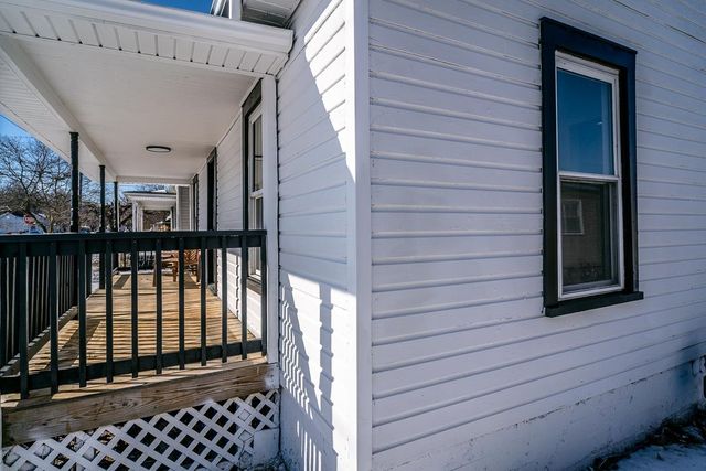 513 N BATH AVE, Waynesboro, VA 22980