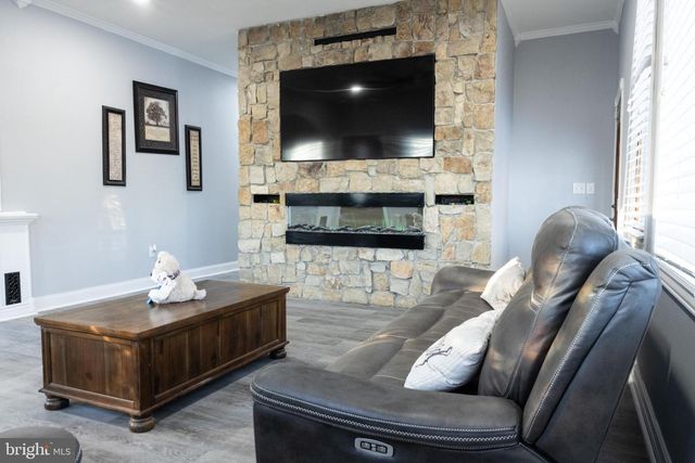 1476 S ORCHARD RD, Vineland, NJ 08360