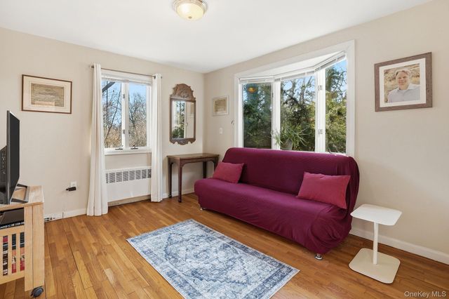 6 Darling Avenue, New Rochelle, NY 10804