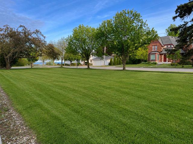 3009 Chatham STREET, Racine, WI 53402