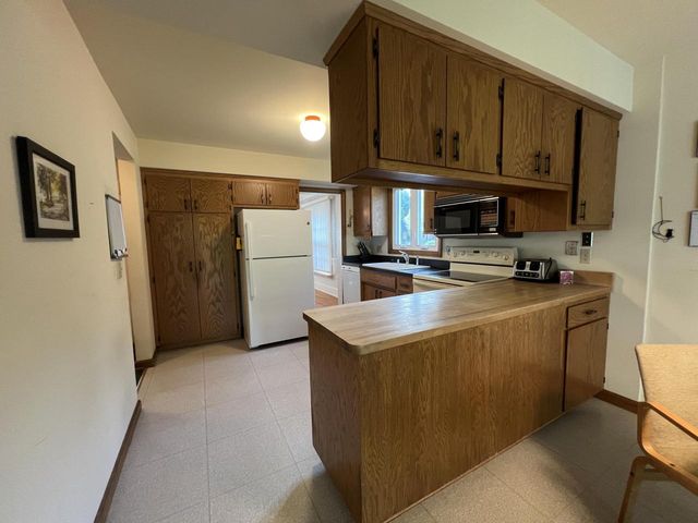 3009 Chatham STREET, Racine, WI 53402