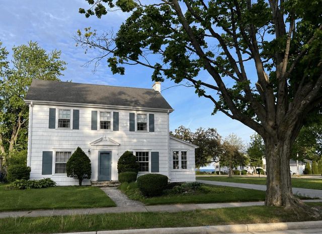 3009 Chatham STREET, Racine, WI 53402